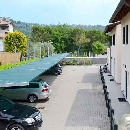 Corte Delle Rose-4 By Interhome *