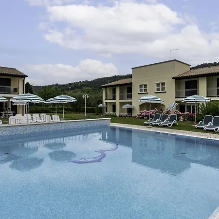 Corte Delle Rose-4 By Interhome