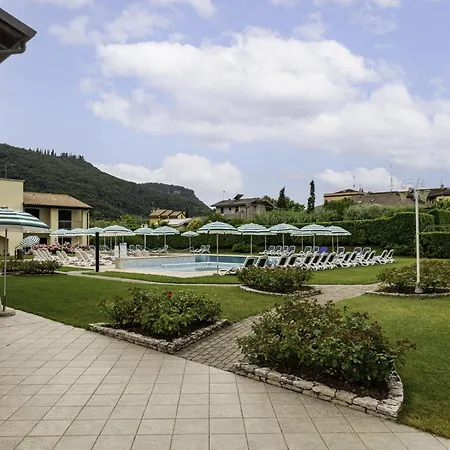 Corte Delle Rose-4 By Interhome *